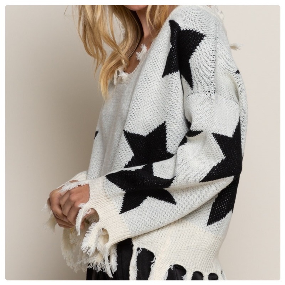 POL All about Stars Fringe Sweater Top - Picture 4 of 6